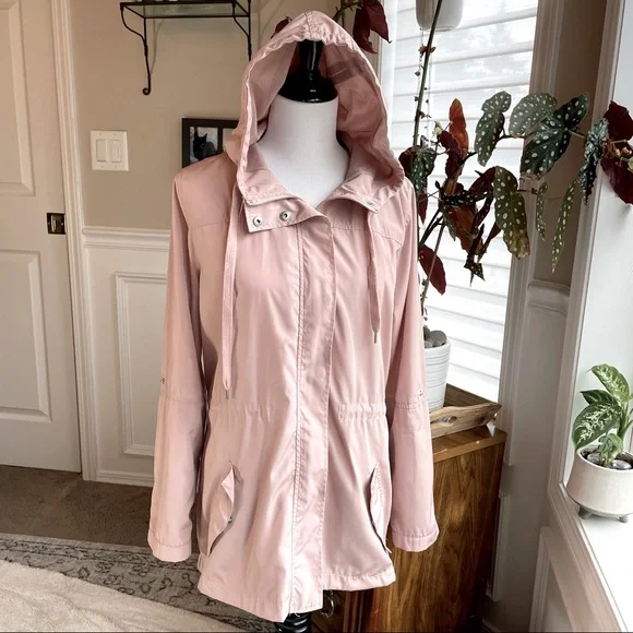 26 International Windbreaker Jacket - Picture 2 of 8